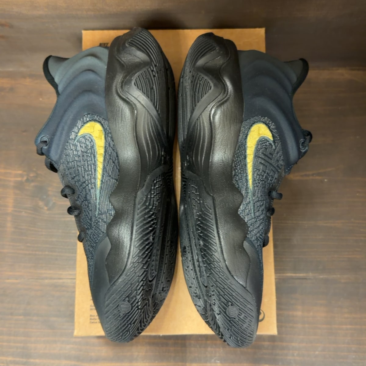 Nike Giannis Immortality 4 Black Metallic Gold - Image 4