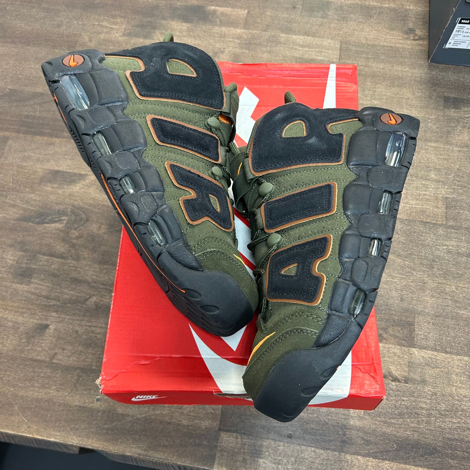 Cargo Khaki Alpha Orange Air More Uptempo 96 (USED)
