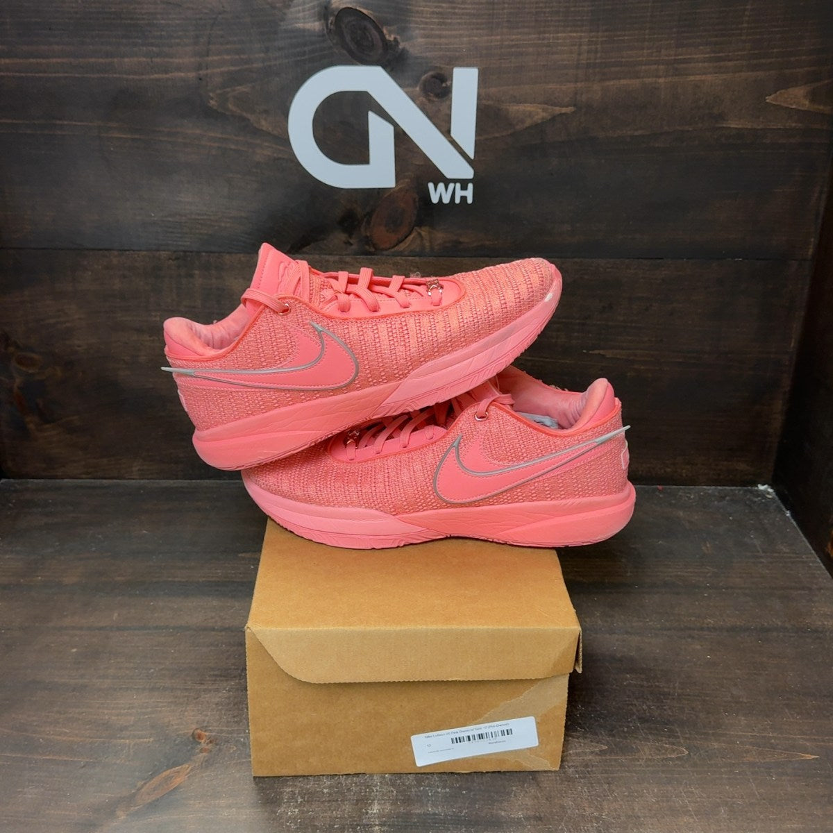 Nike LeBron 20 Pink Diamond Size 12 (Pre-Owned) - Image 1