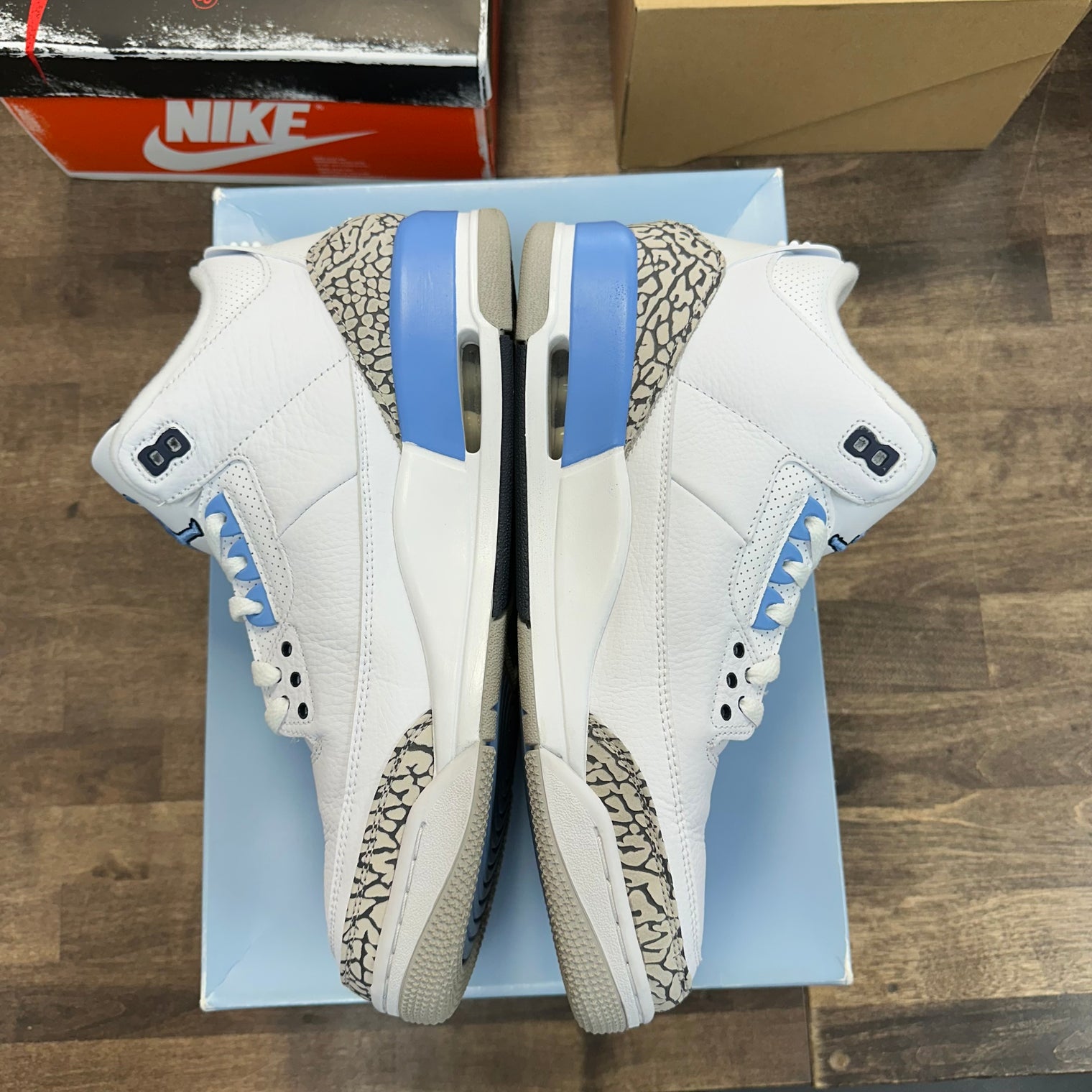 UNC Jordan 3 (2020) (USED)