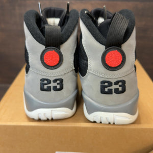 Jordan 9 Retro Particle Grey Size 7.5 (Pre-Owned) - Image 5