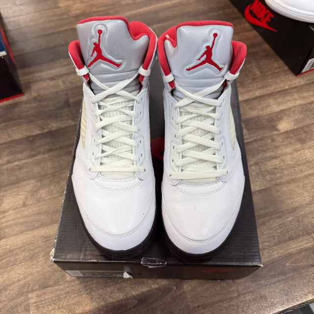 Fire Red Silver Tongue Jordan 5 Retro (2020) (USED)
