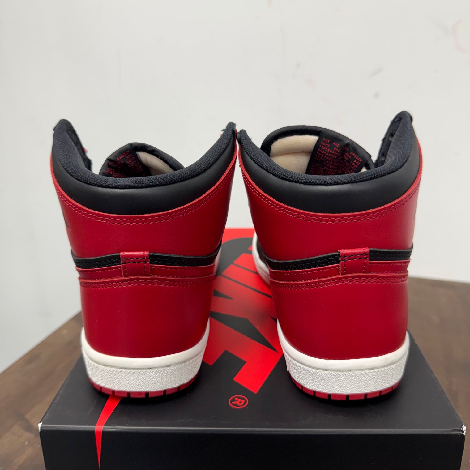Bred Jordan 1 High '85 OG (Used)