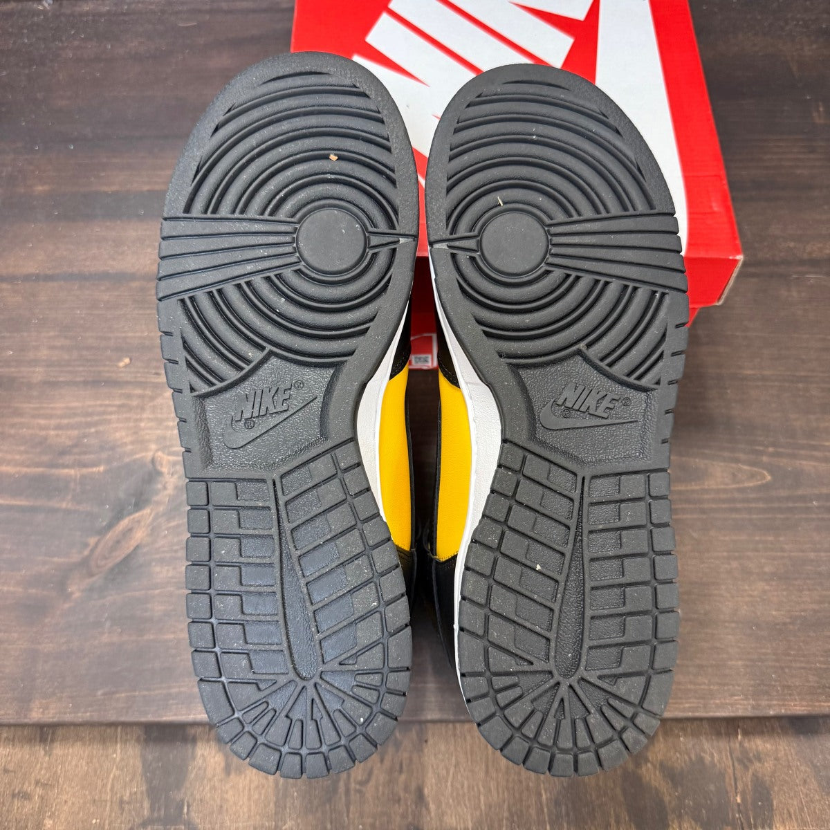 Nike Dunk High Retro Reverse Goldenrod - Image 5