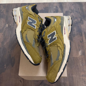 New Balance 2002R Protection Pack High Desert Size 12 (Pre-Owned) - Image 1
