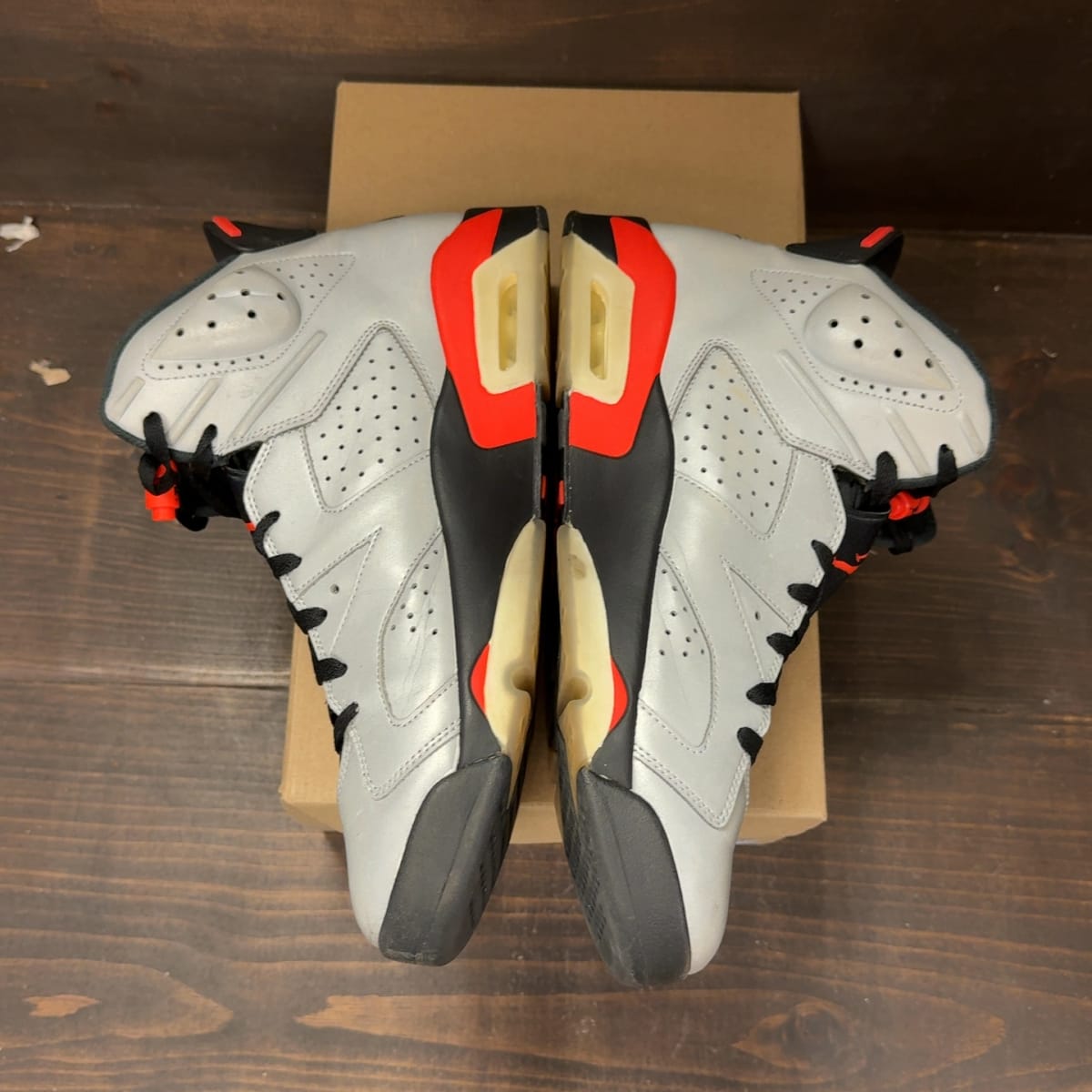 Jordan 6 Retro Reflections of a Champion Size 12 (Pre-Owned) - aux