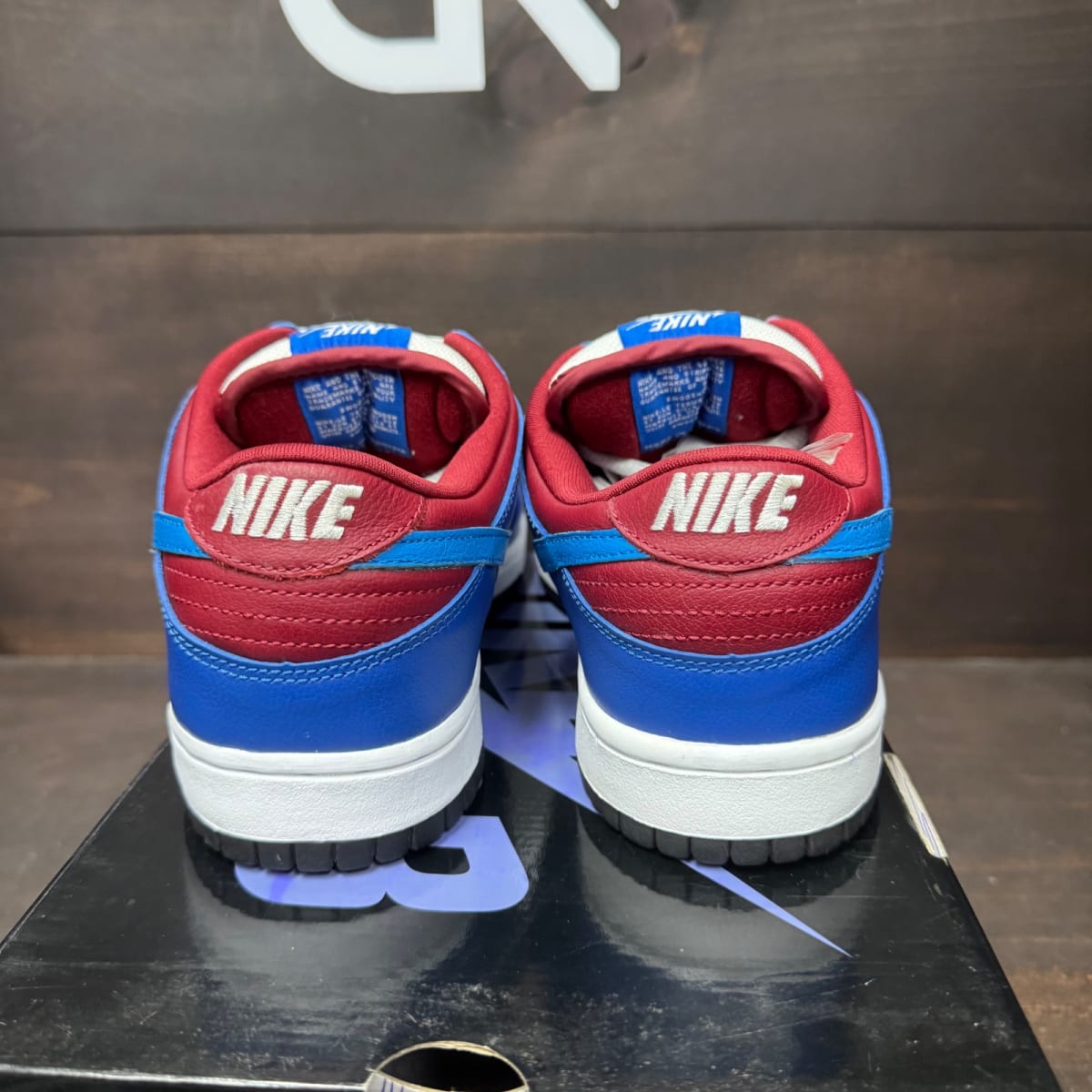 Nike SB Dunk Low Neptune Size 9.5 (Pre-Owned) - sole