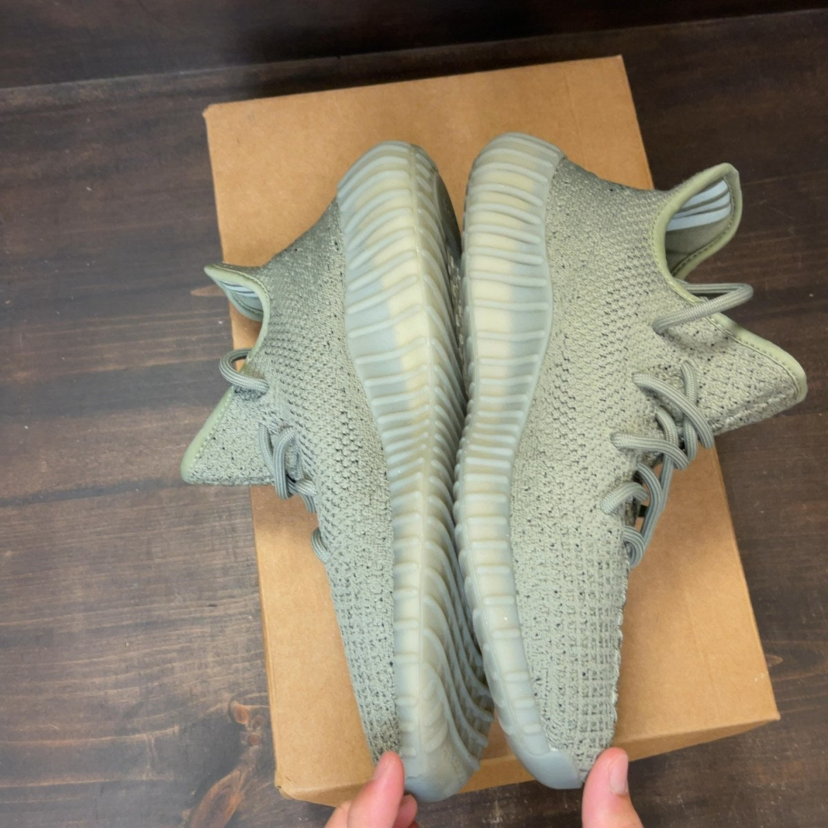 adidas Yeezy Boost 350 V2 Granite Size 8 (Pre-Owned) - Image 4