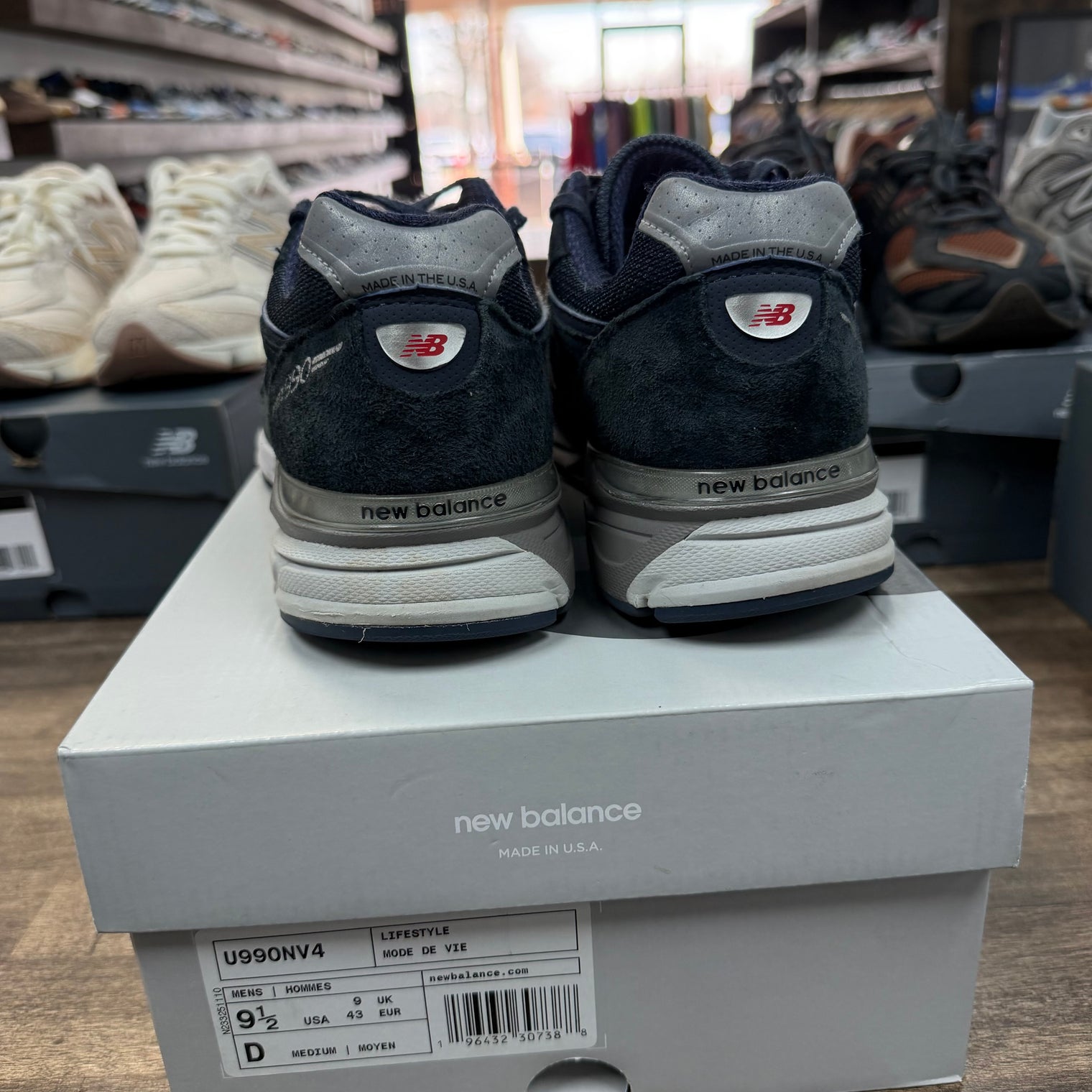 Navy MiUSA New Balance 990V4 (USED)