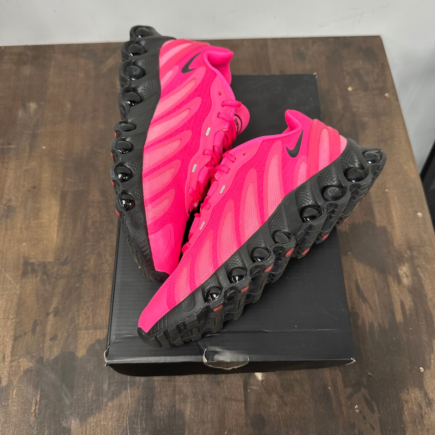 Nike Air Max DN8 Hyper Pink (USED)