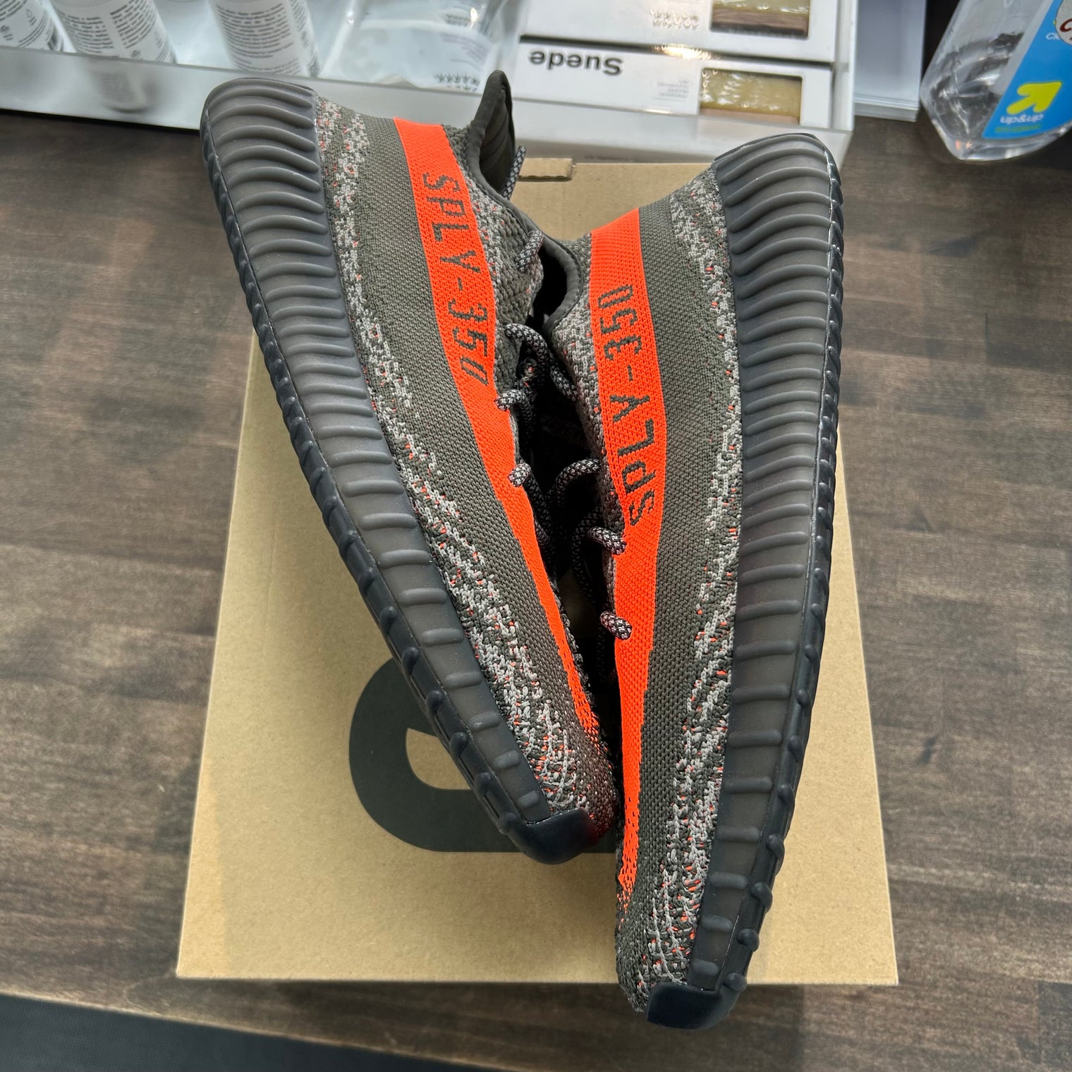 Carbon Beluga Yeezy 350 (USED)