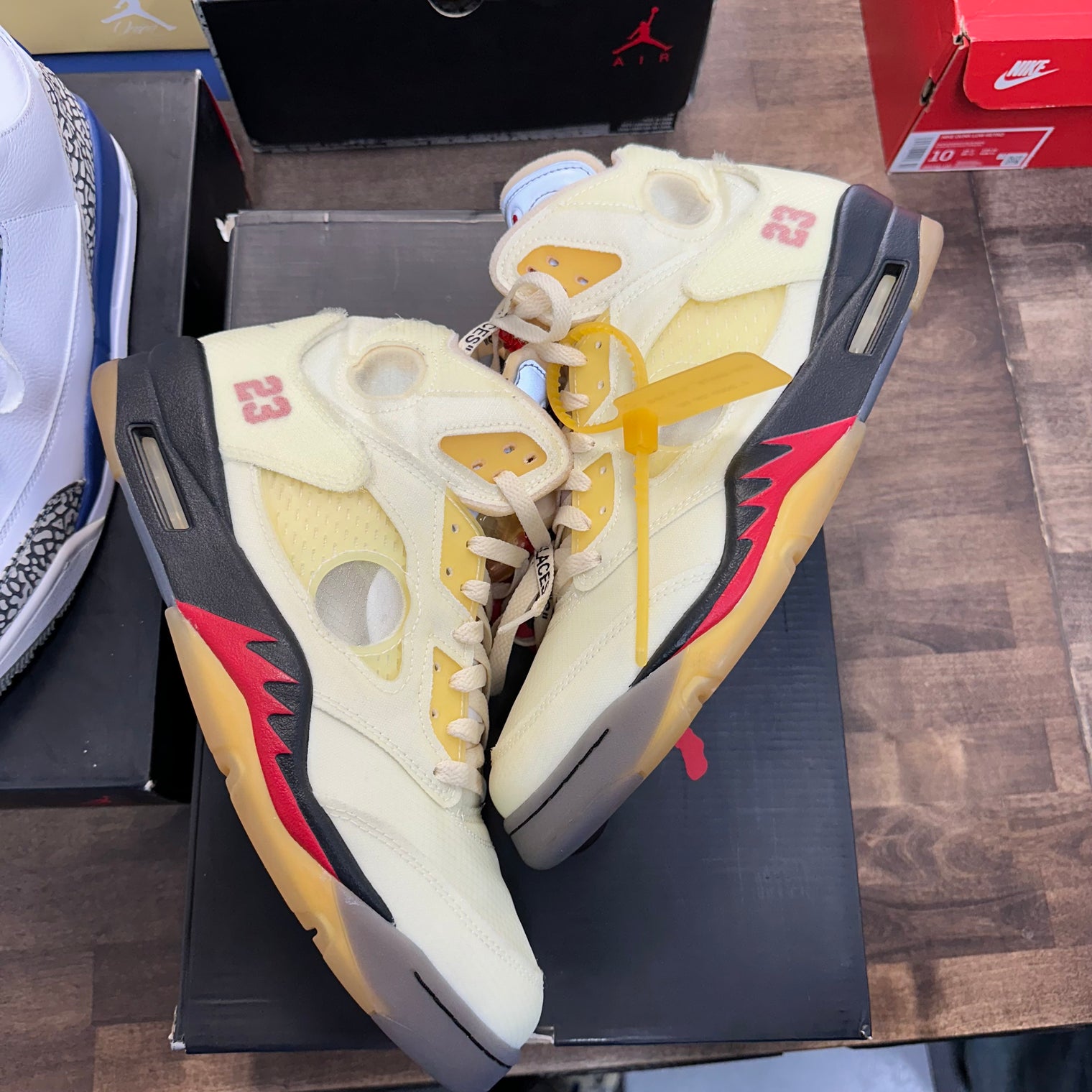 Off-White Sail Jordan 5 Retro (USED)