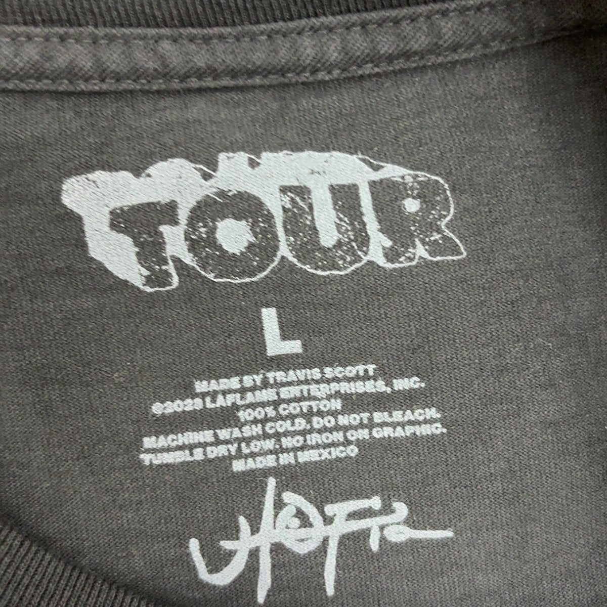 Travis Scott Tee Size L (Pre-Owned) - tag