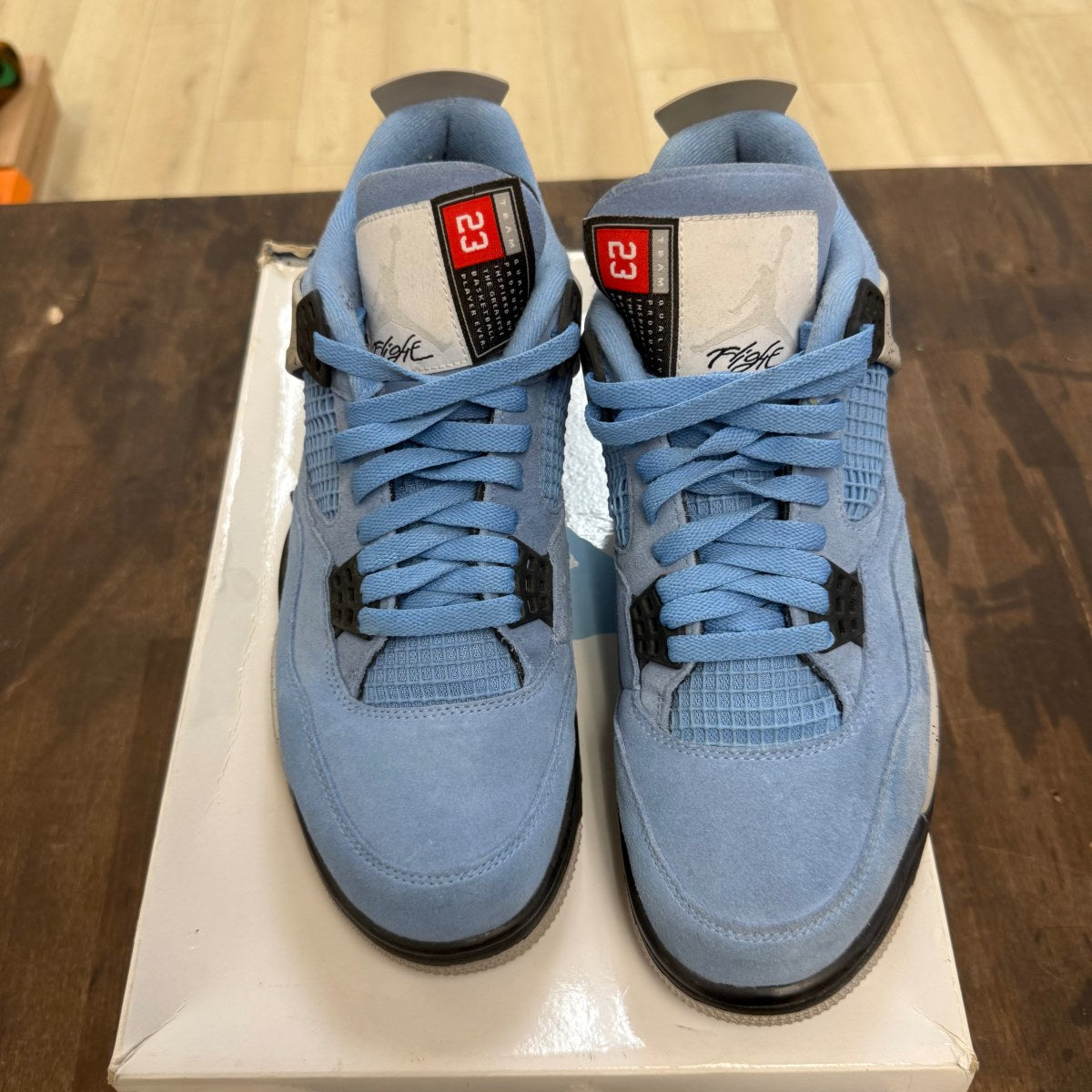 Jordan 4 Retro University Blue - Image 2