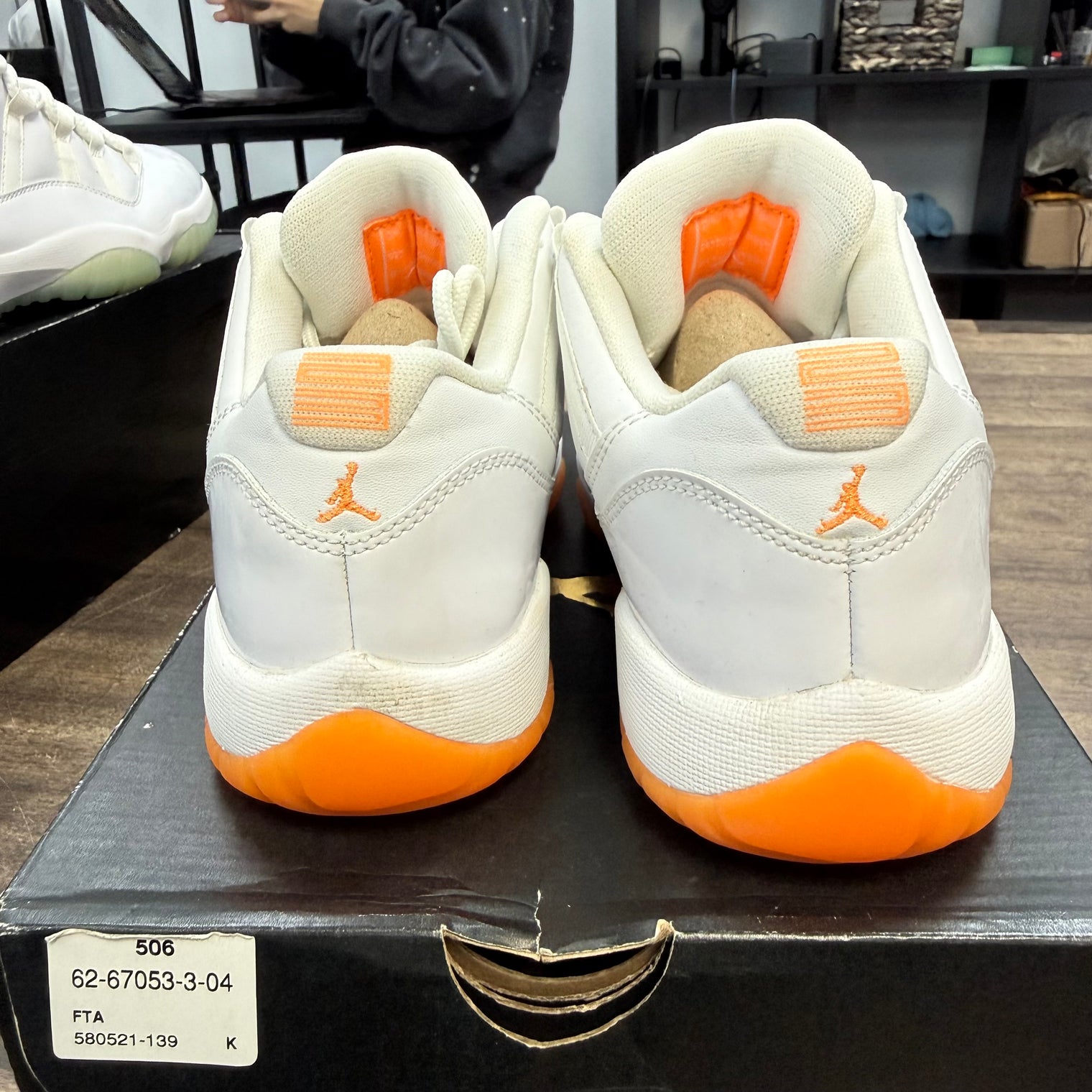 Citrus Jordan 11 Retro Low (2015) (GS) (USED)