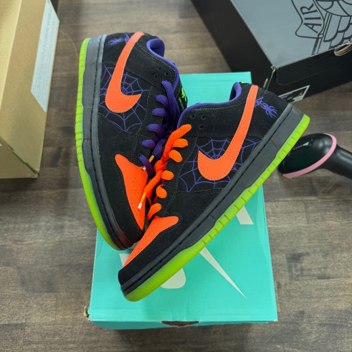 Nike SB Dunk Low Night of Mischief Halloween - Image 1