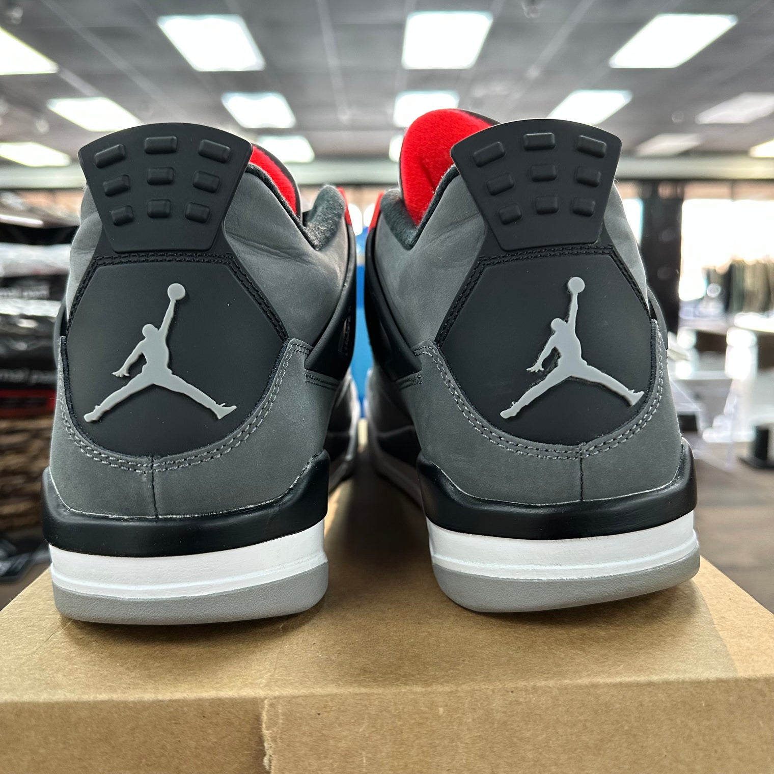 Jordan 4 Retro Infrared (US 10) (Lightly Worn, No Box)