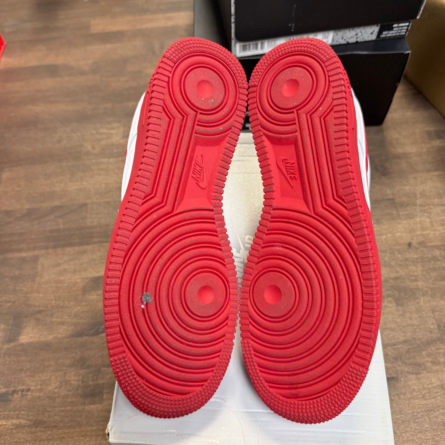 White Red Midsole Air Force 1 Low (Used)