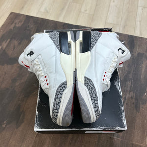 Jordan 3 Retro White Cement Reimagined Size 9 (Moderately Worn Pre-Owned) - Image 3