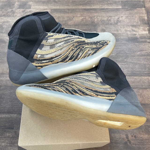 Amber Tint Quantum Yeezy (USED, No Box)