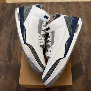 Jordan 3 Retro Midnight Navy Size 13 (Pre-Owned) - Image 1