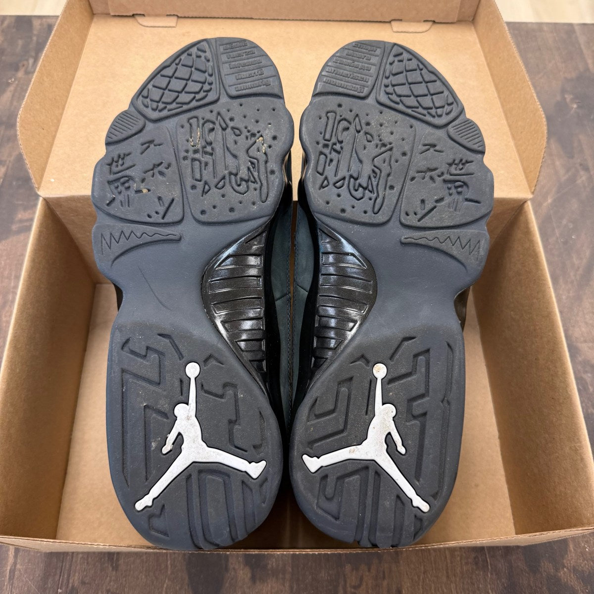 Jordan 9 Retro Anthracite Size 12 (Pre-Owned) - Image 5