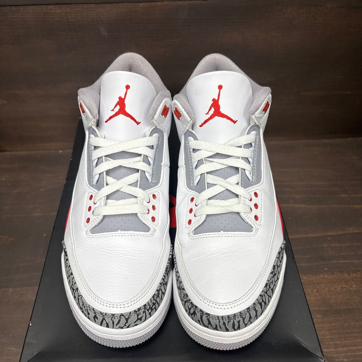 Jordan 3 Retro Fire Red (2022) - Image 4