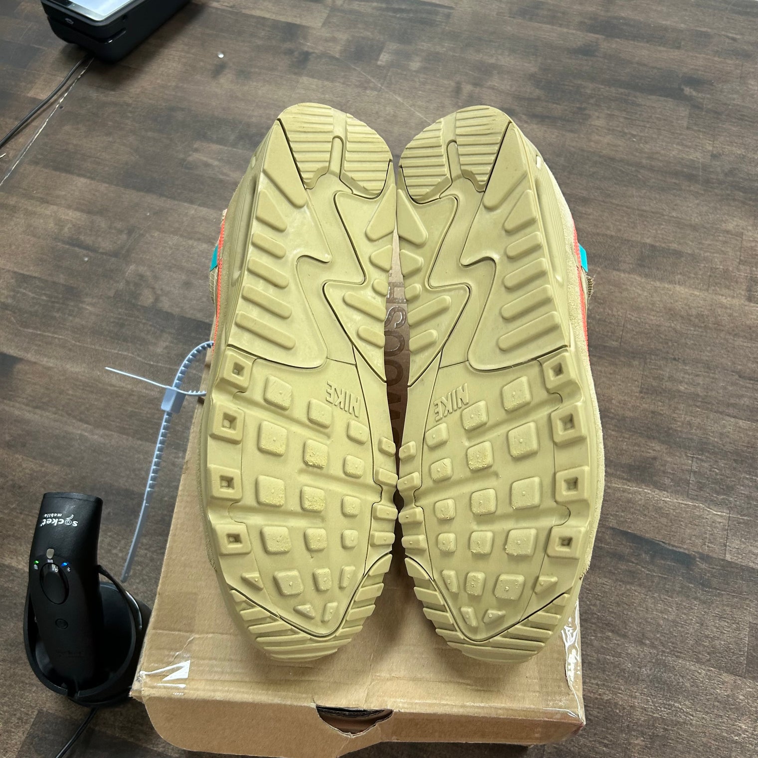 Desert Ore Nike Air Max 90 Off-White (Lightly Worn)