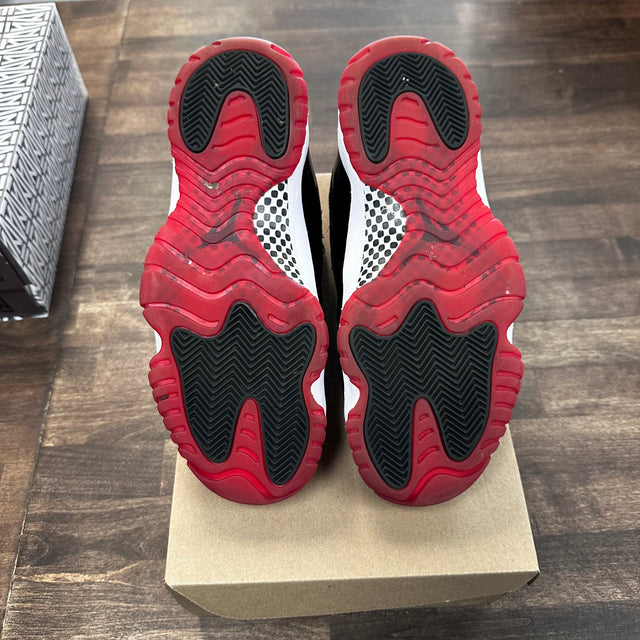 Bred Jordan 11 (2019) (USED,No Box)