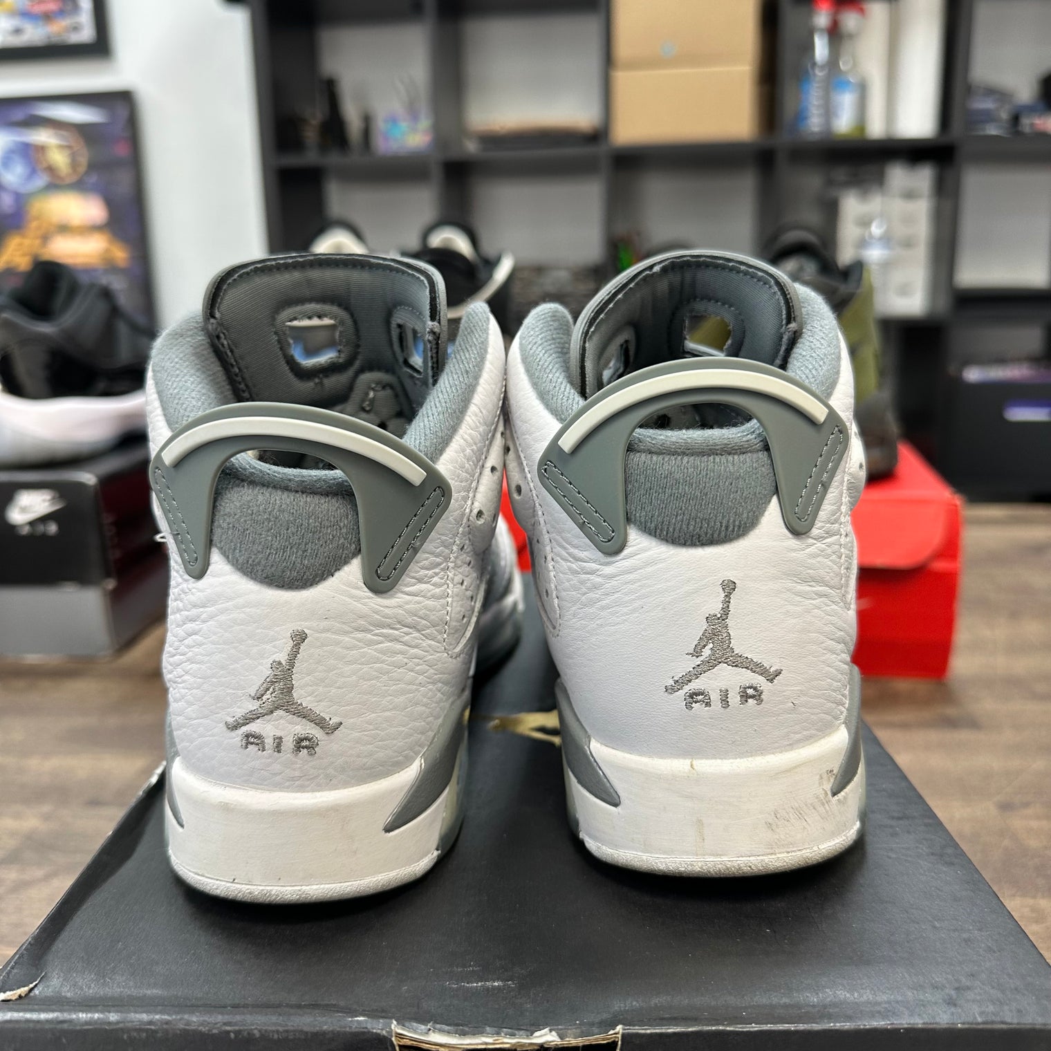 (GS) Cool Grey Jordan 6 Retro (USED)
