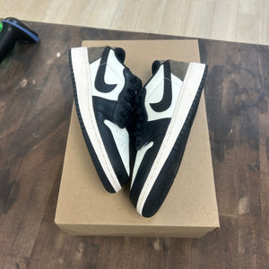 Jordan 1 Retro Low OG Mocha (GS) Size 5Y (Pre-Owned) - Image 1