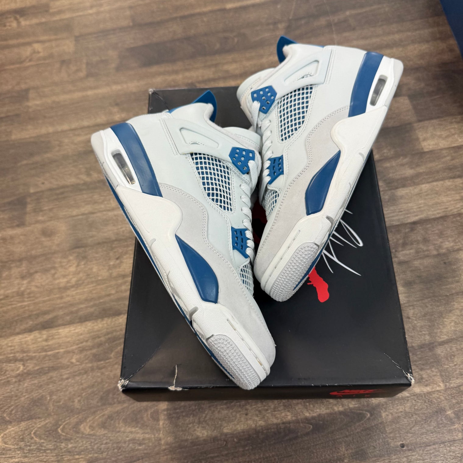 Military Blue Jordan 4 Retro (USED, No Box Lid)