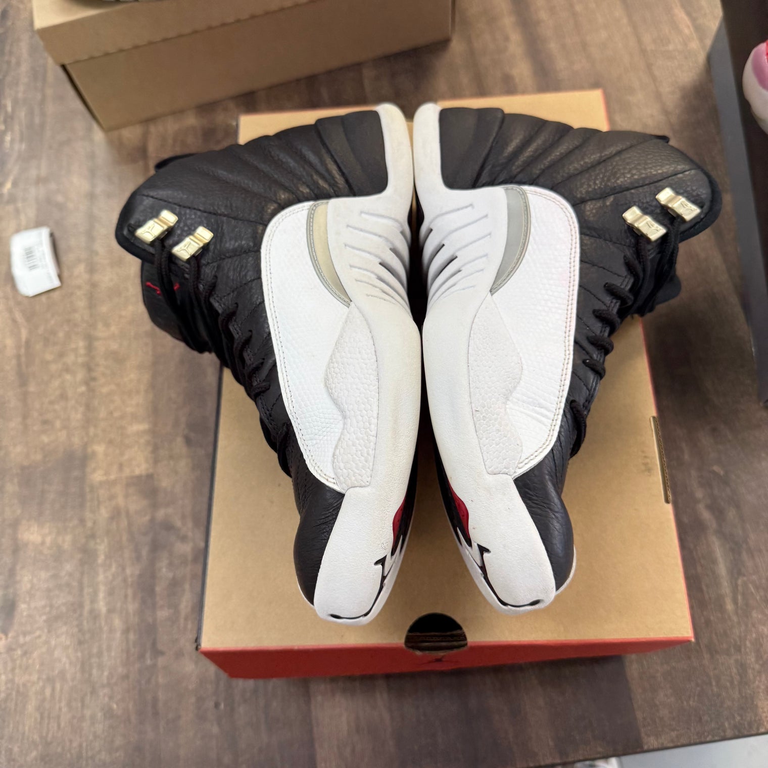 Playoff Jordan 12 (USED)