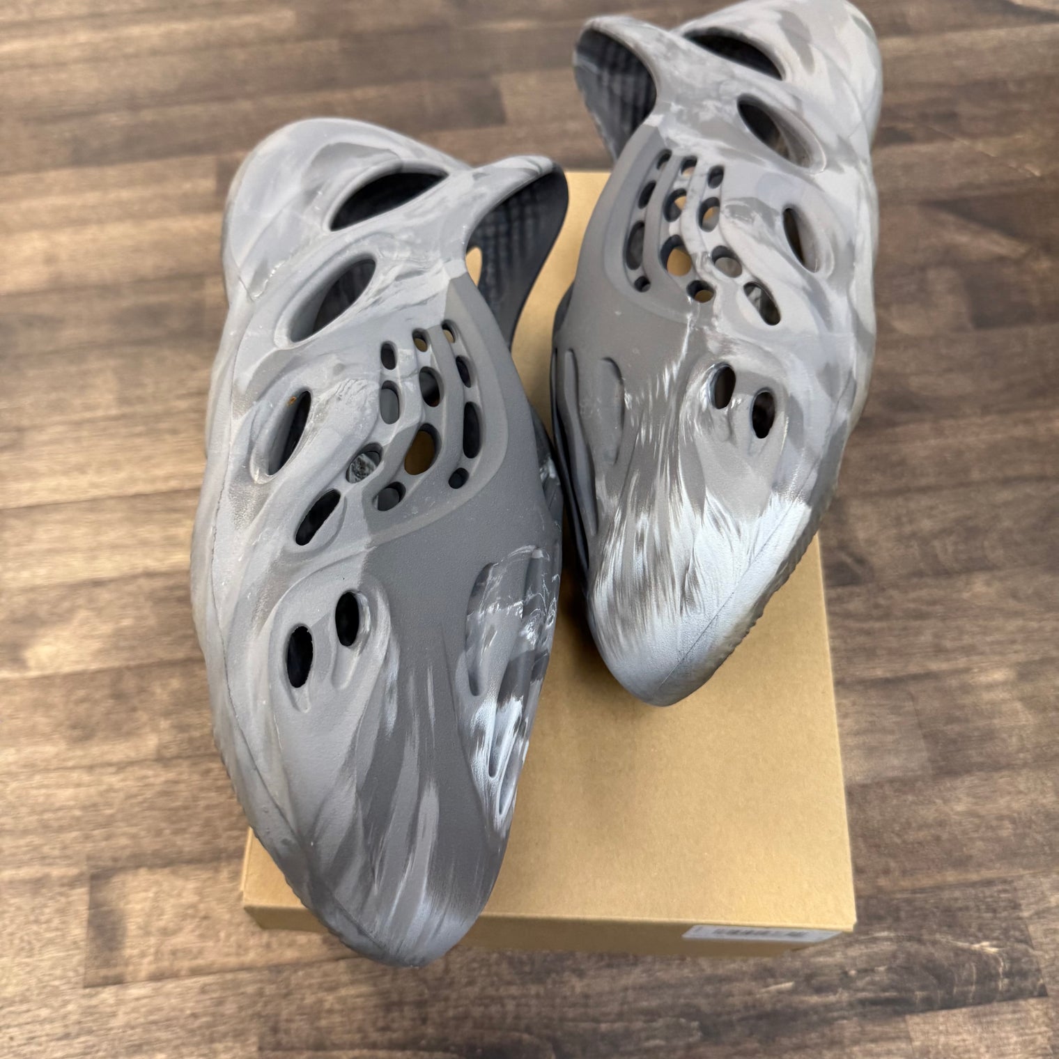 MX Granite Yeezy Foam RNNR (USED)