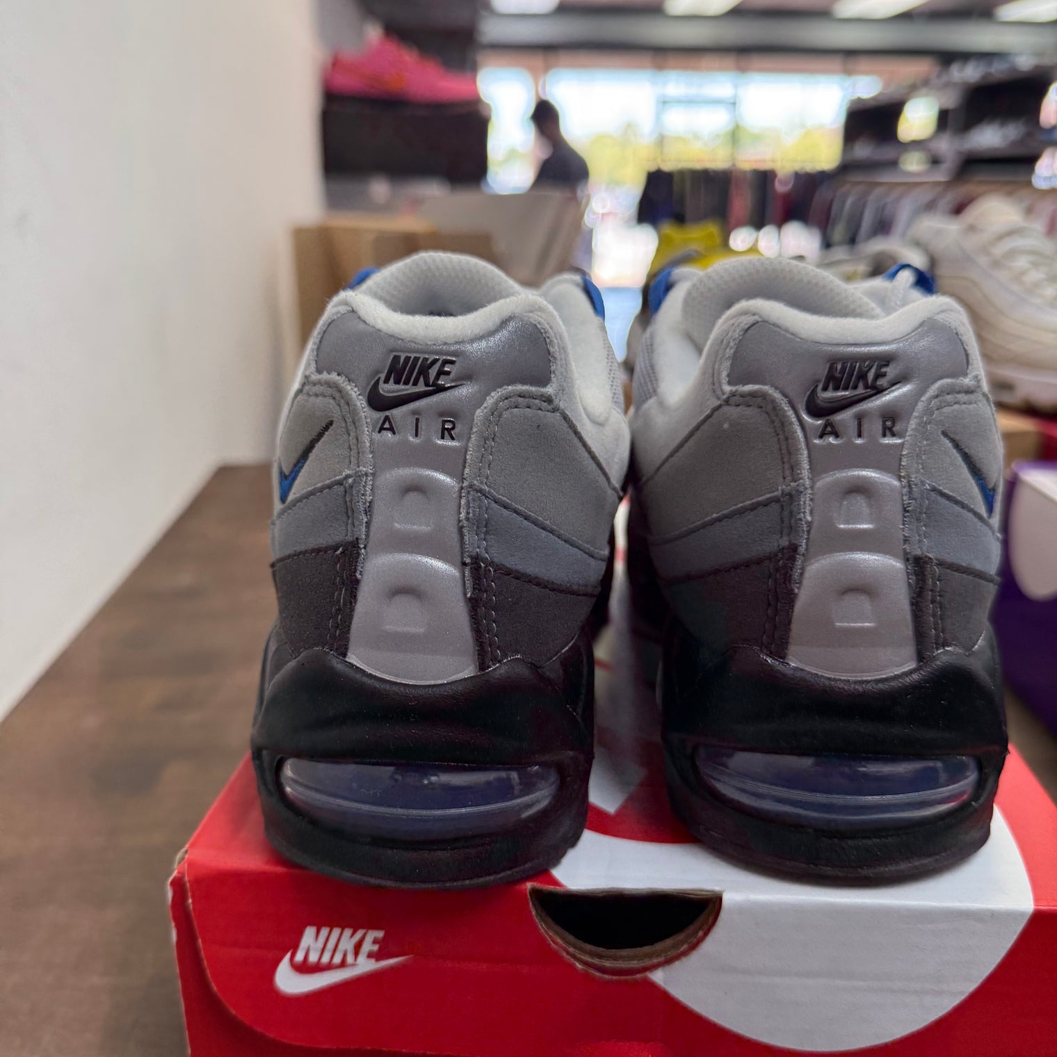 Big Bubble Blue Spark Air Max 95 OG (USED)