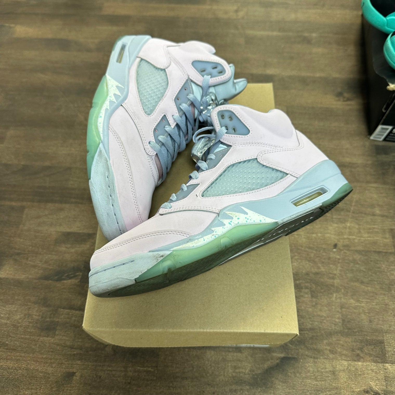 Air Jordan 5 Easter (USED, No Box)