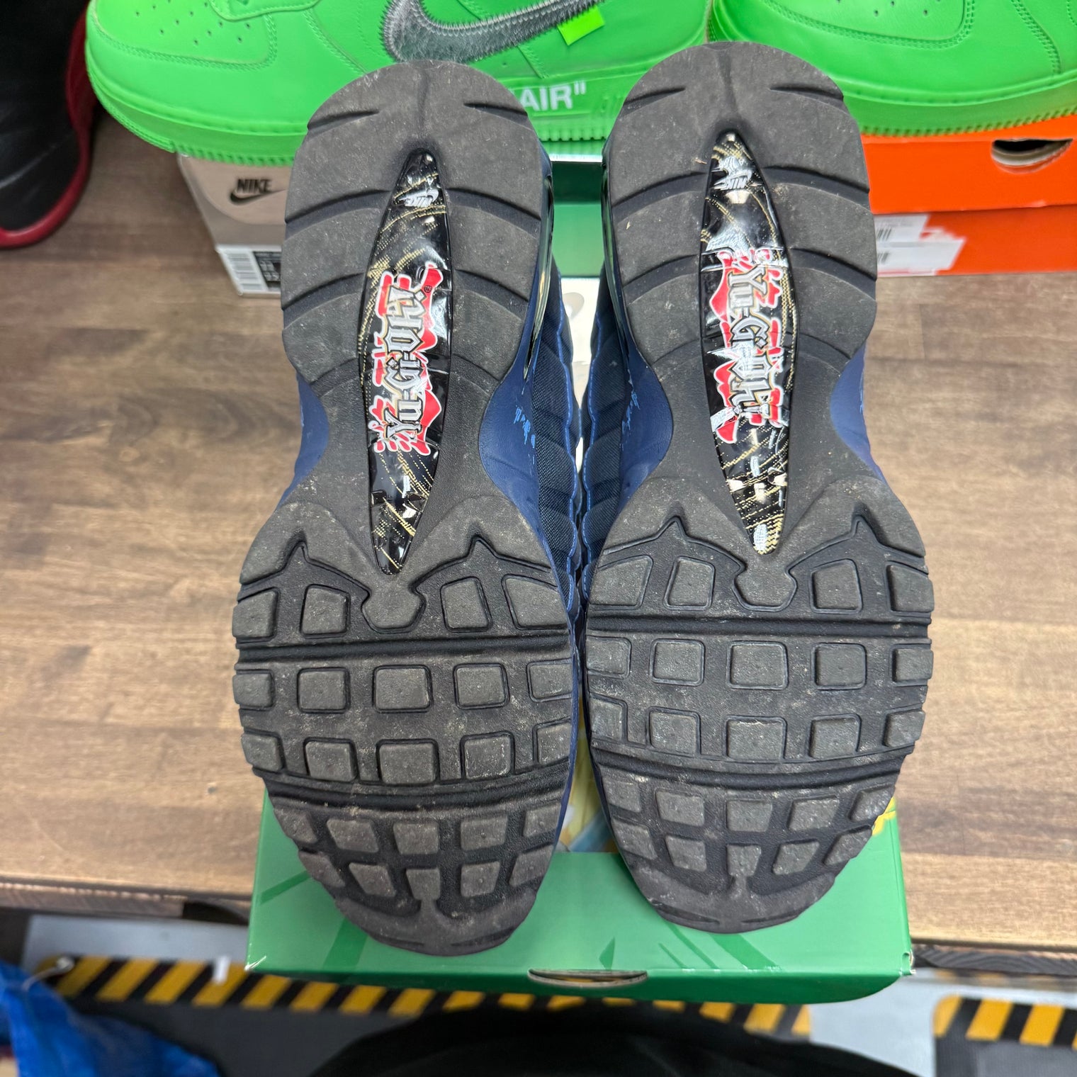 Yu-Gi-Oh Joey Nike Air Max Muscle 95 (Without Card) (USED)