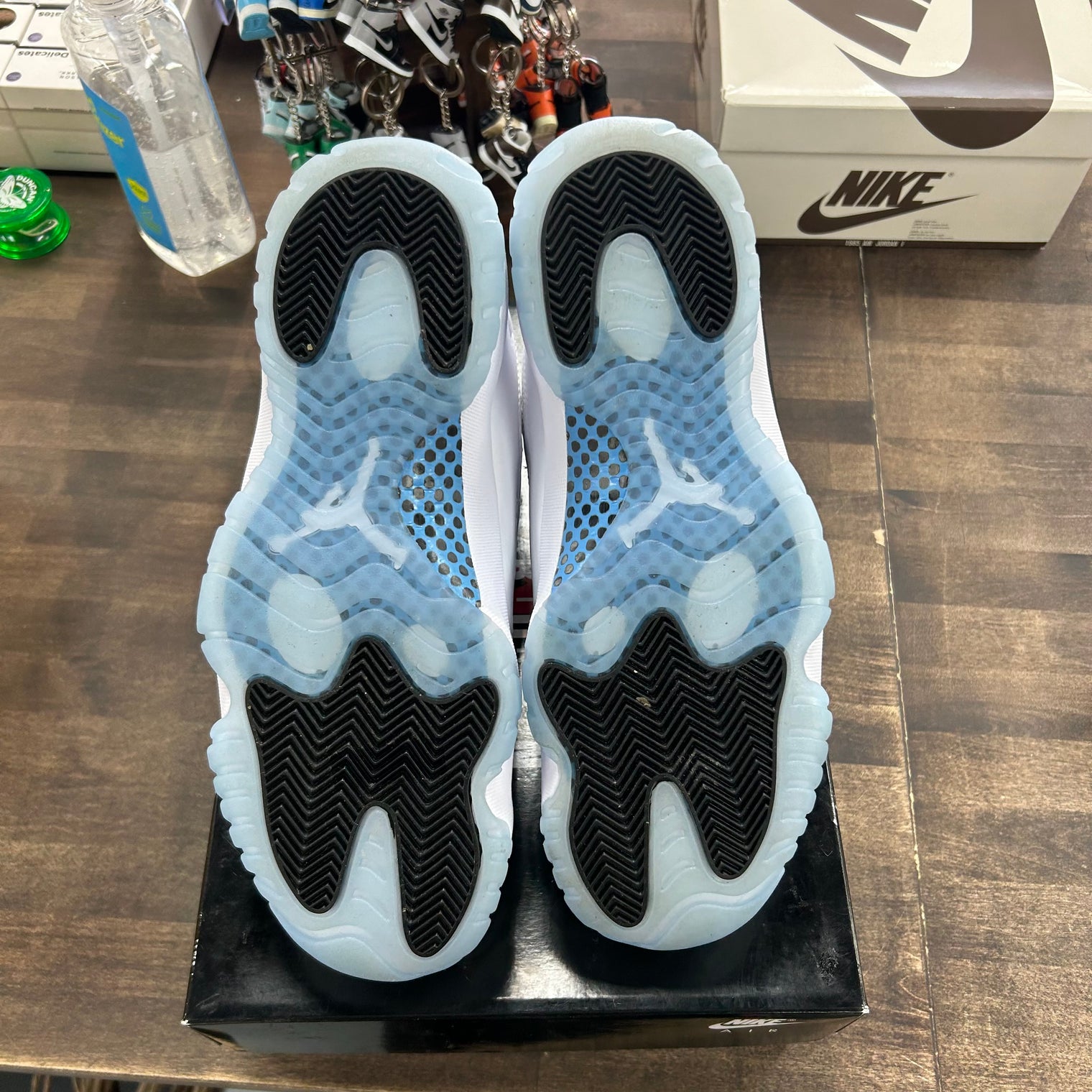 Legend Blue Jordan 11 High (Lightly Worn)