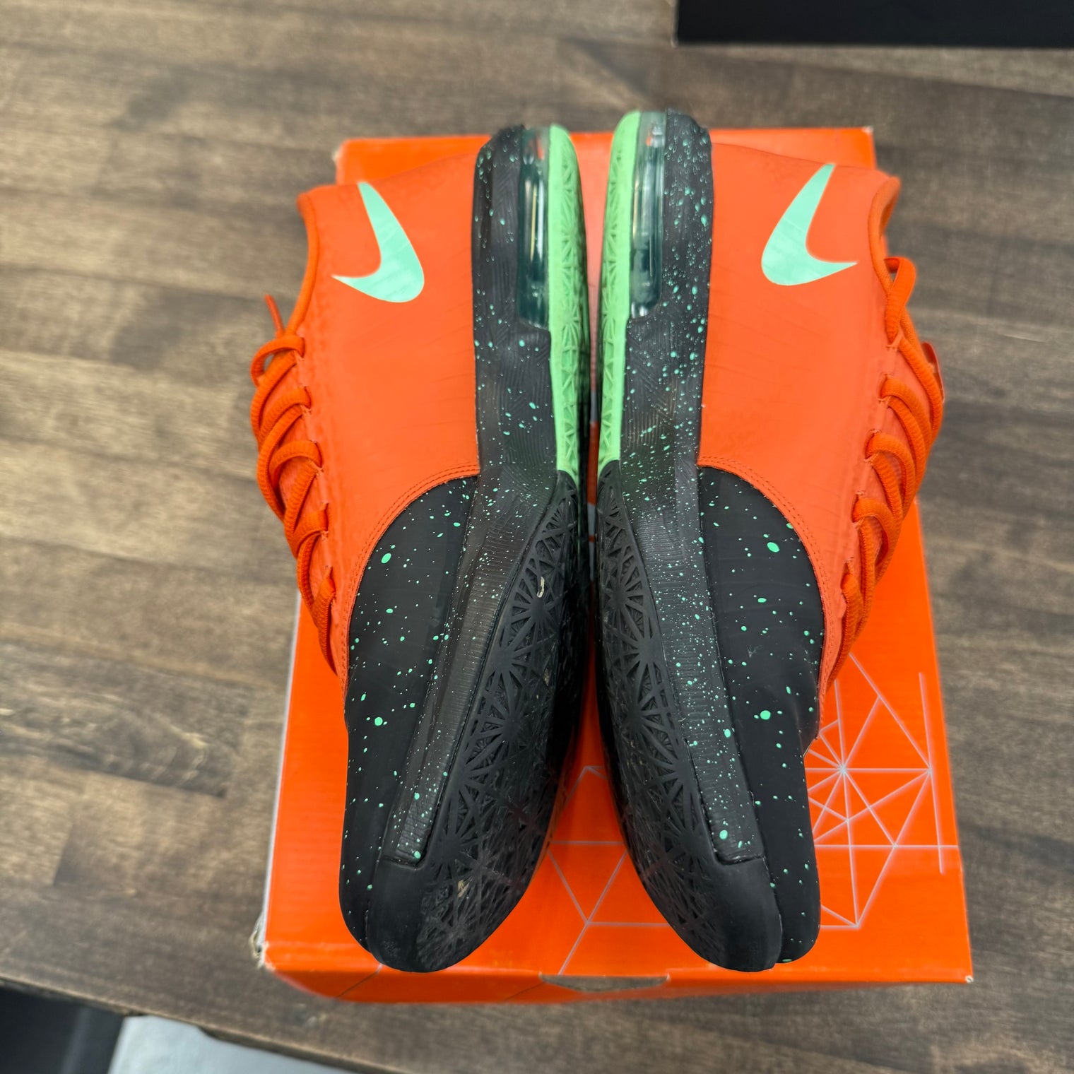 Texas Nike KD 6 (USED)