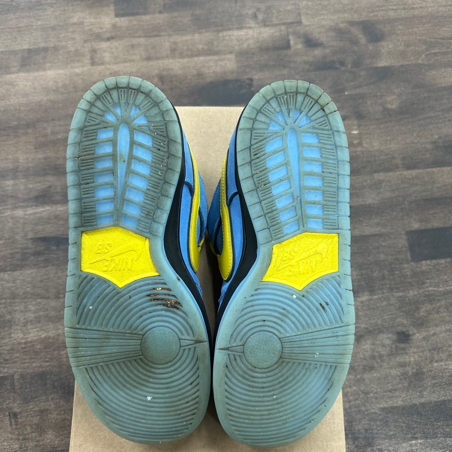 Nike SB Dunk Low The Powerpuff Girls Bubbles (US 7.5) (USED,No Box)