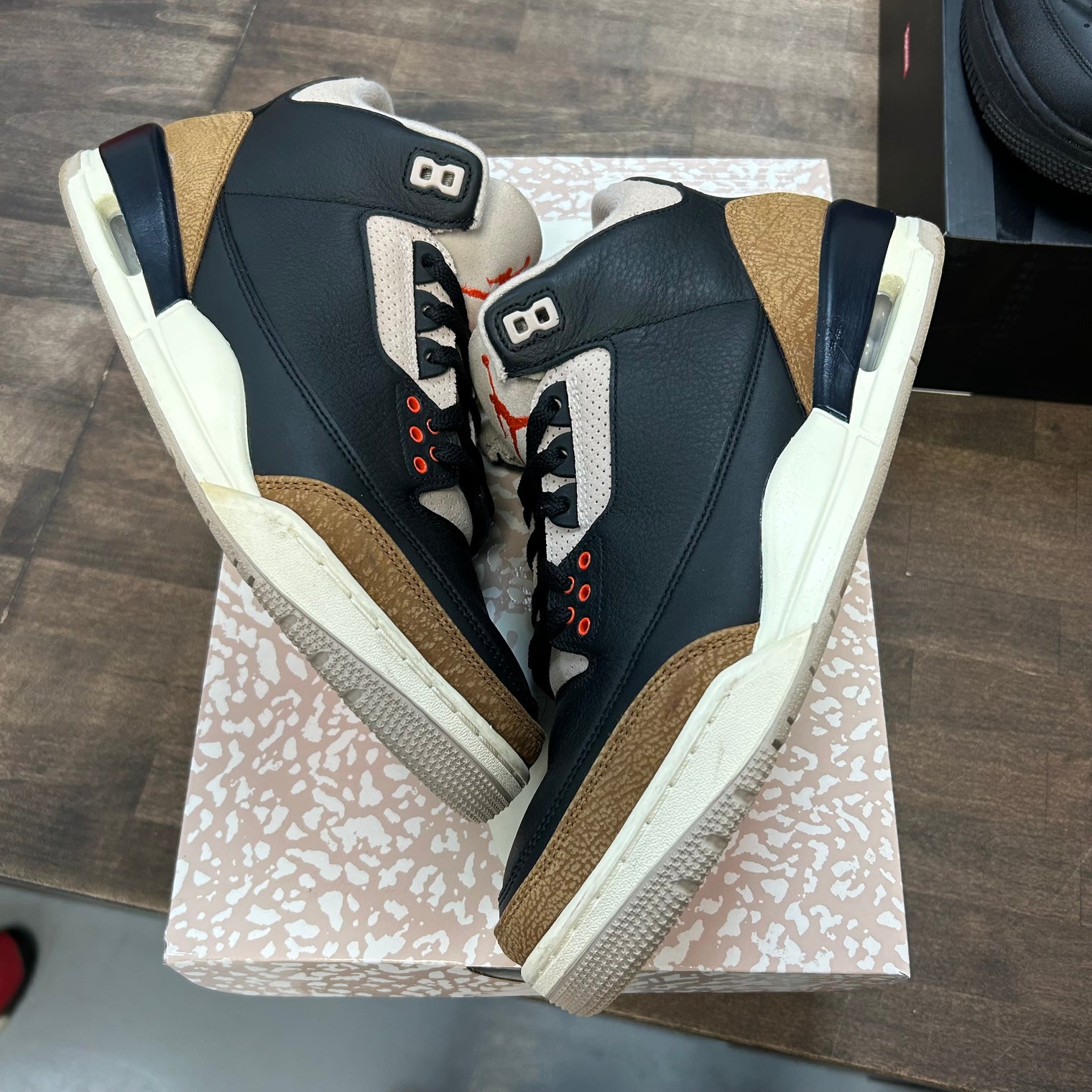 Desert Elephant Jordan 3 Retro (USED)