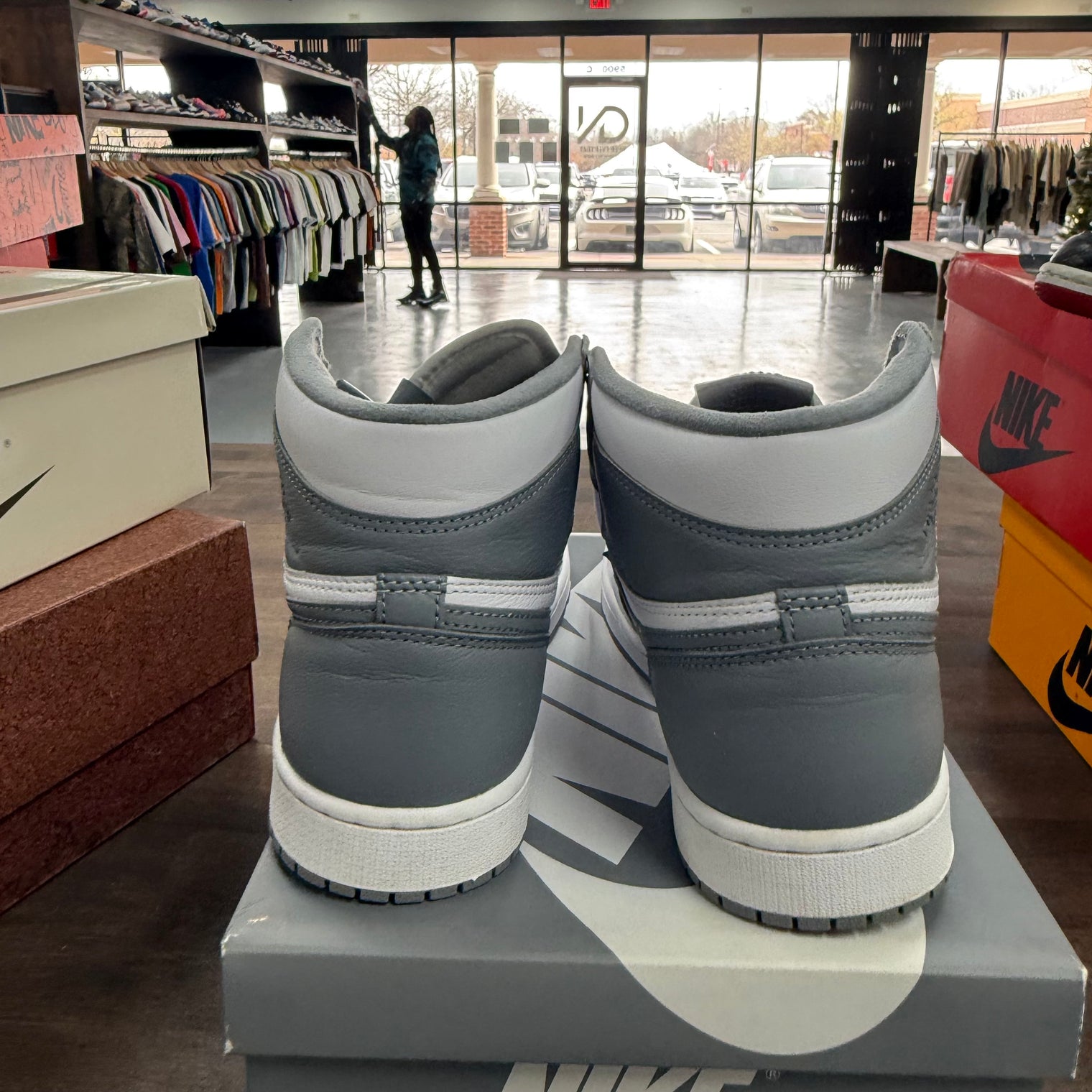 Stealth Jordan 1 Retro High OG (USED)