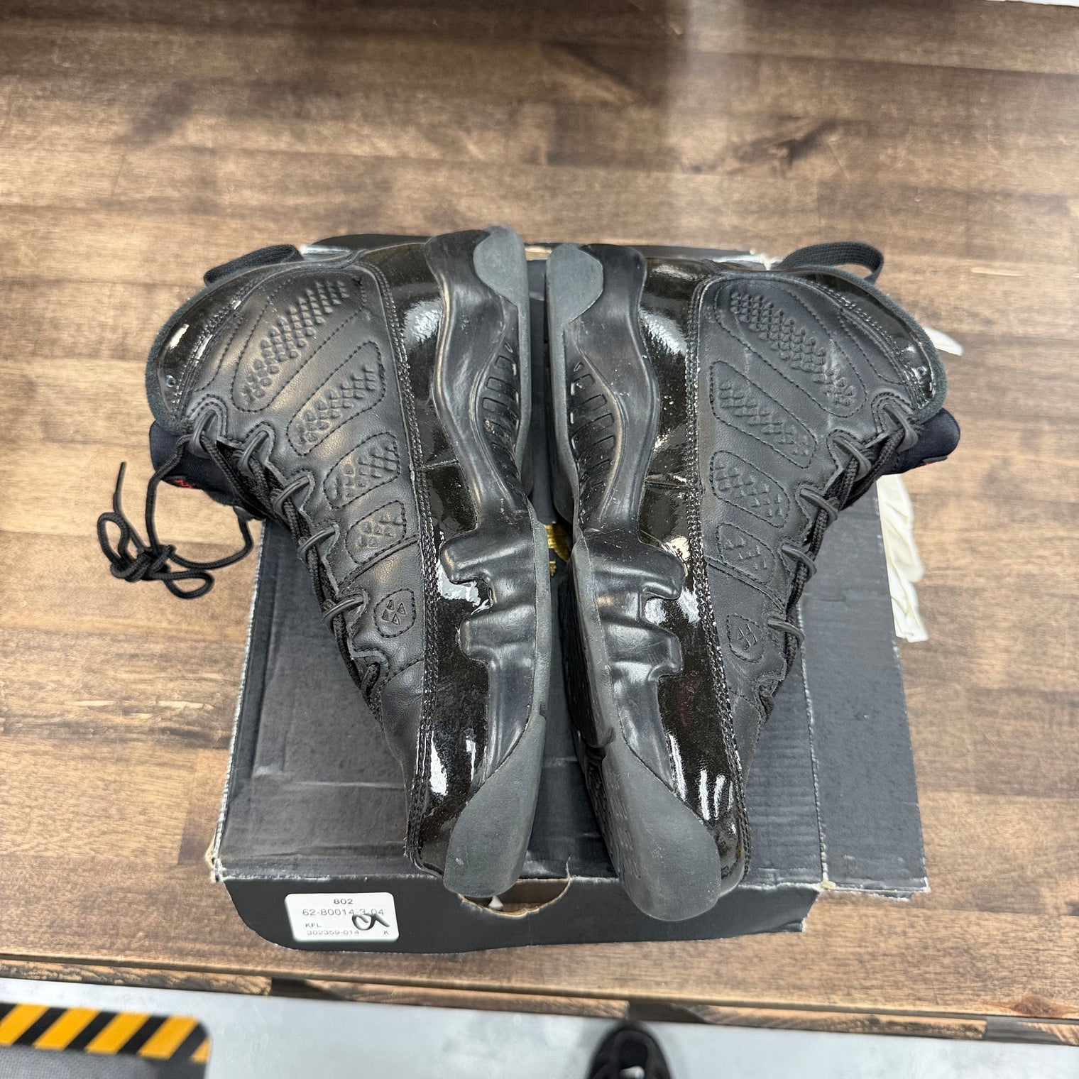 Bred Patent Jordan 9 Retro (USED)