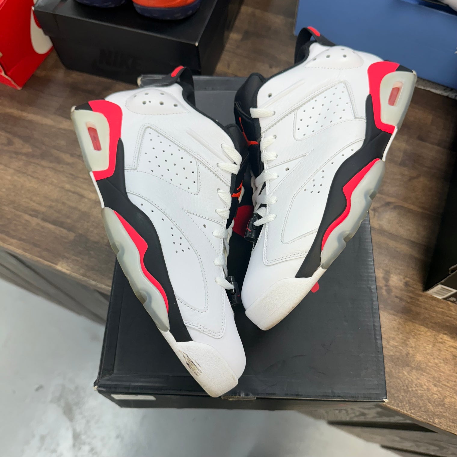 Infrared 23 Jordan 6 Low (Used)