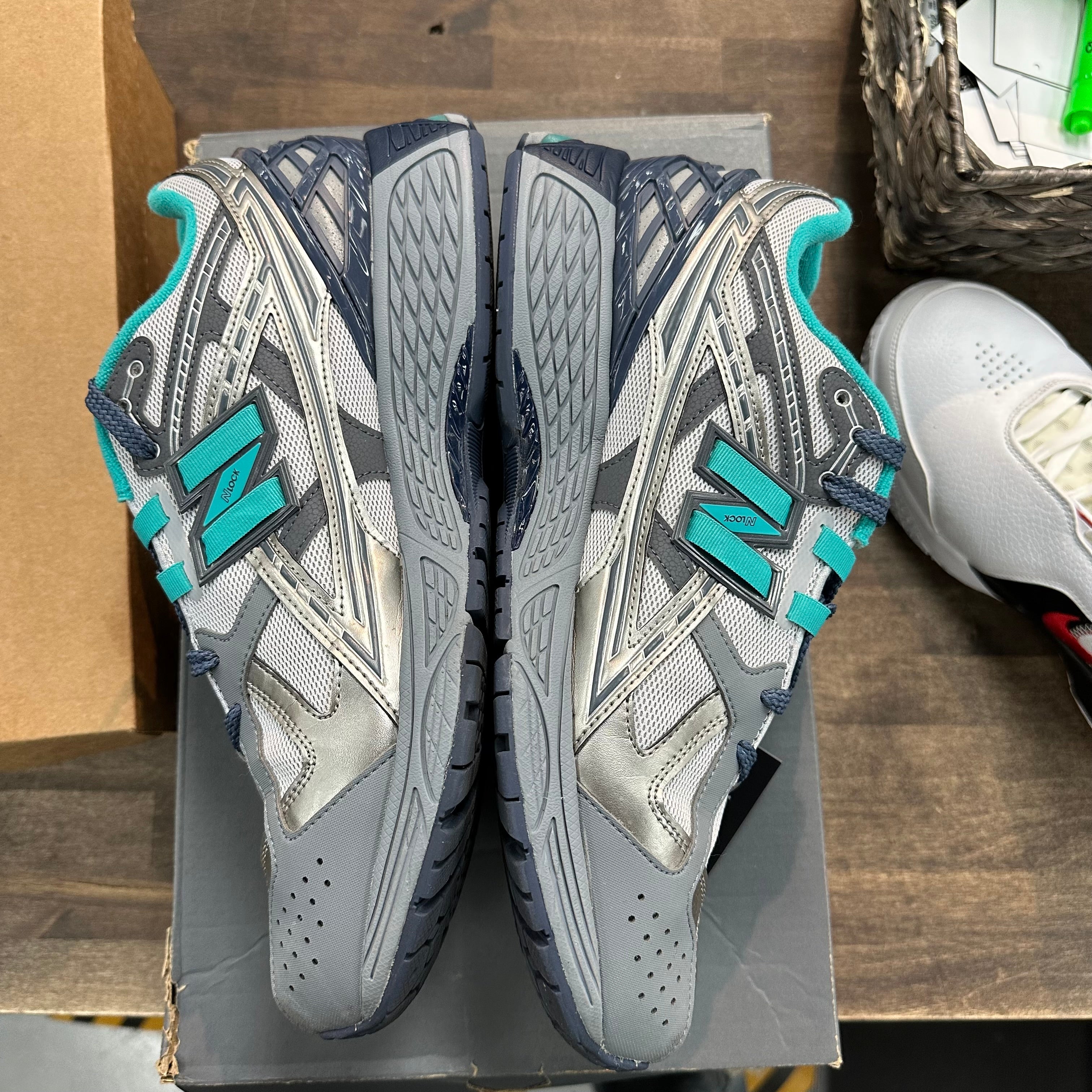 New Balance 1906U The Whitaker Group Willful Bias Blue Steel (USED) Size 11 (Pre-Owned) - Image 3