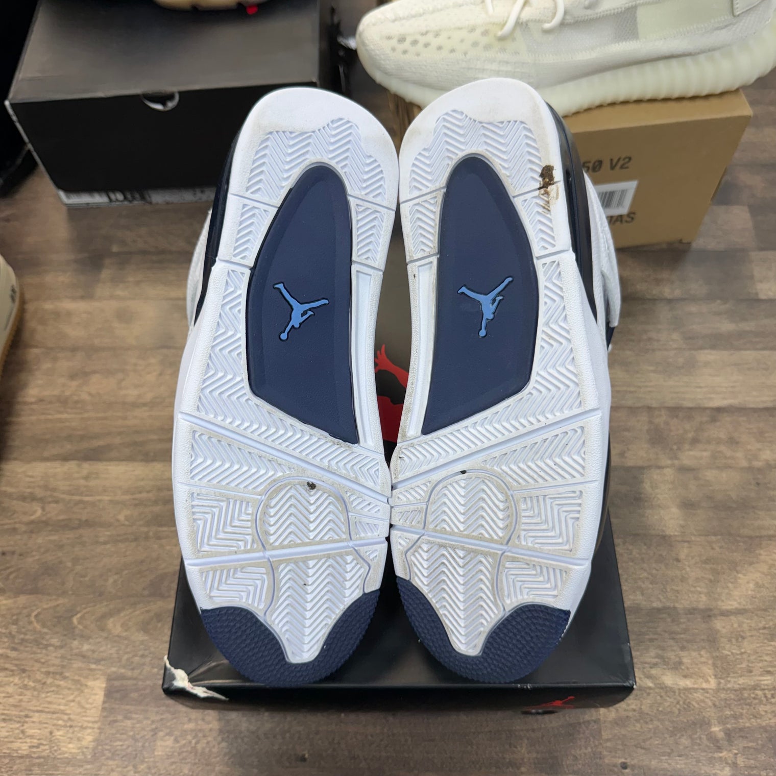 Columbia Jordan 4 Retro (2015) (USED)