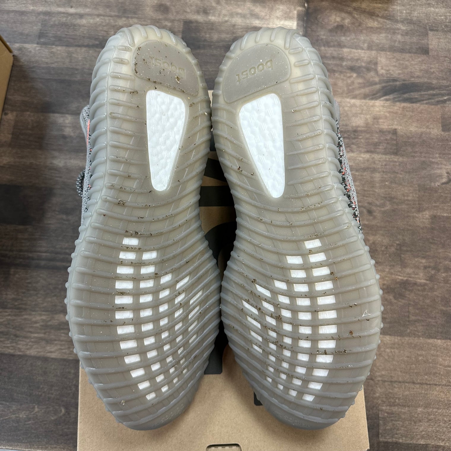 Beluga Reflective Yeezy 350 (USED)