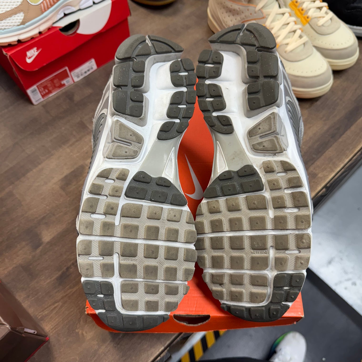 Iron Ore Flat Pewter Nike Vomero 5 (USED, Replacement Box)