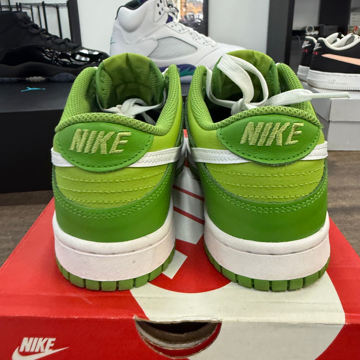 Nike Dunk Low Chlorophyll (GS) (USED)