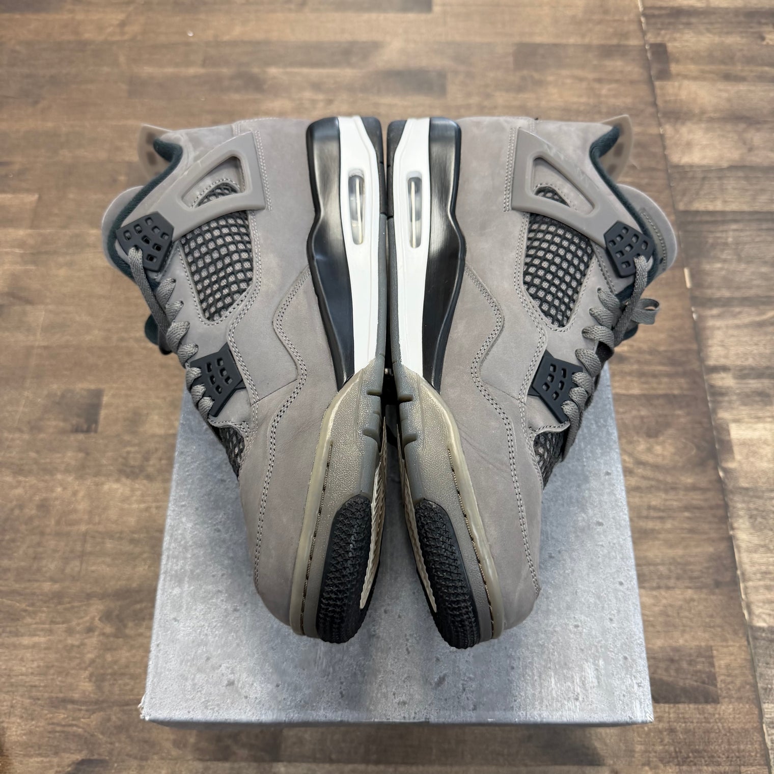 Cave Stone Jordan 4 Retro (USED)